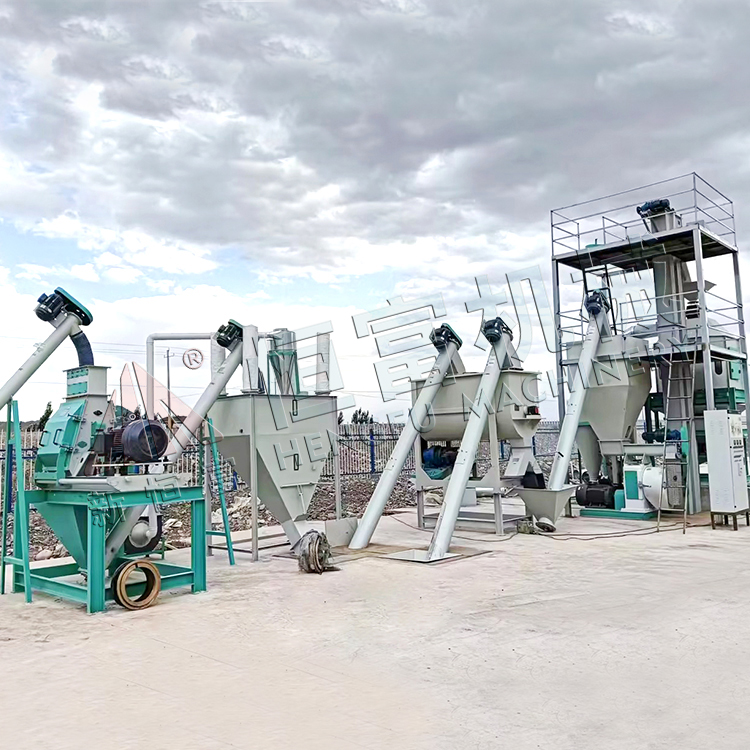 新疆南疆350環（huán）模顆粒飼料機組