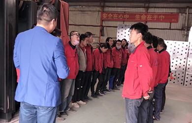 黄瓜视频在线观看金屬員工風采